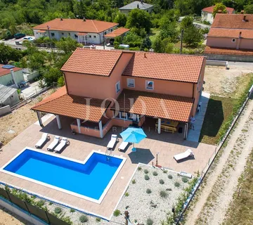 Tribalj kuća s bazenom - Tribalj, Vinodolska općina