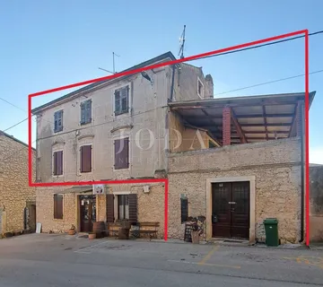Dva stana i garsonjera,Brtonigla