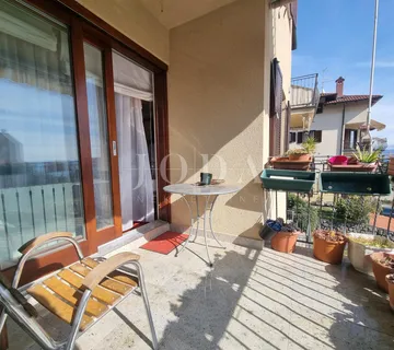 Stan u blizini marine sa pogledom na more i garažom u Ičićima - Ičići, Opatija
