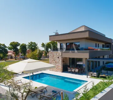 Marčana, luksuzna duplex Villa
