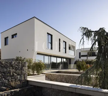 Crikvenica – Moderna vila s bazenom i pogledom na more