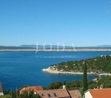 Dramalj, kuća sa tri stana na odličnoj lokaciji  - cover
