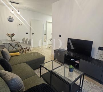 Crikvenica objekt sa 4 stana - cover