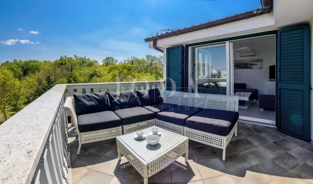 Prekrasan apartman s pogledom na more, Malinska - otok Krk - cover