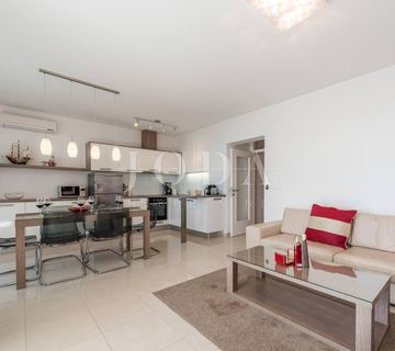 Novalja apartman 1. red do mora - cover