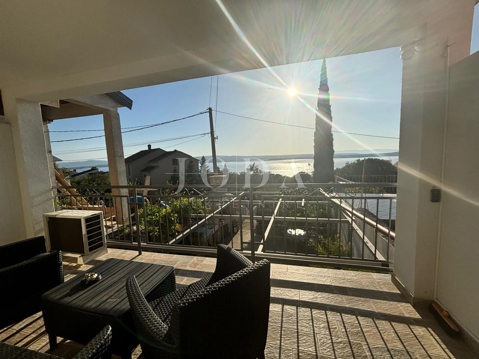 Dramalj, predivna kuća sa pogledom na more - cover