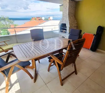 Otok Krk! Prostrani apartman 100 m do mora!  - cover