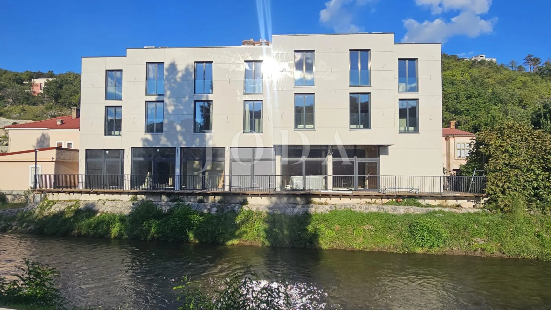 Prilika, luksuzni stan u centru Crikvenice - cover