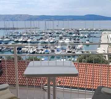 Novi Vinodolski, stan u blizini mora sa prekrasnim pogledom - cover