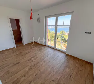 Kuća novogradnja Crikvenica sa bazenom - cover