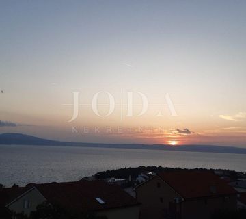 NOVI VINODOLSKI,stan sa prekrasnim pogledom - cover