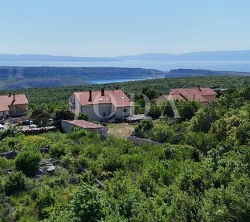 Šmrika teren 591m2 - cover