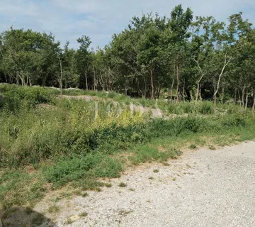 Labin, građevinsko zemljište na traženoj lokaciji - cover