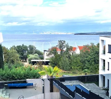 Apartman s bazenom na prestižnoj lokaciji! - cover