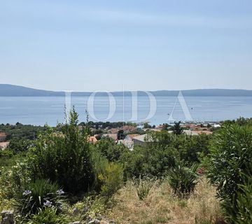Garsonijera s panoramskim pogledom na more – Novi Vinodolski - cover