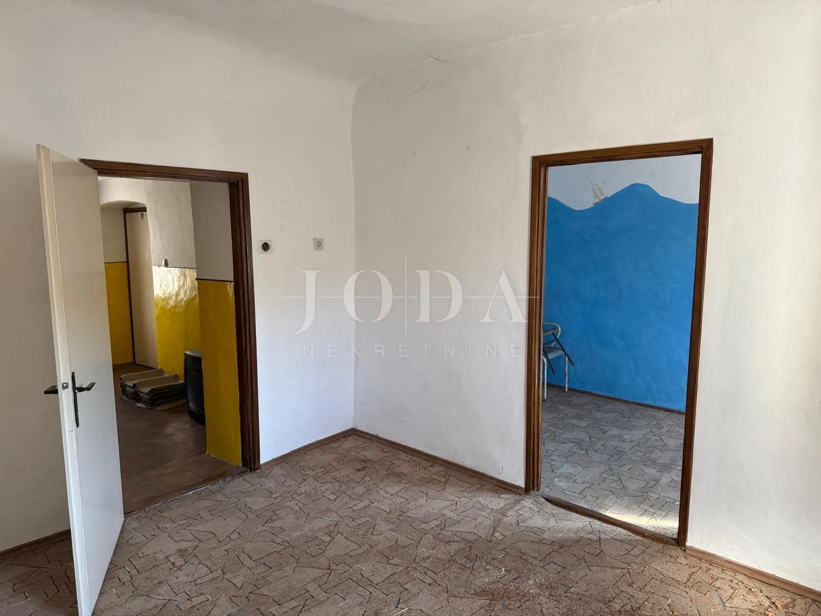 Senj stan u centru - cover