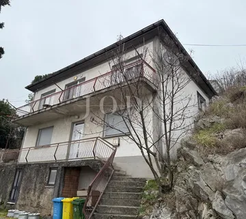 Svilno - Samostojeća kuća s dva stana - cover