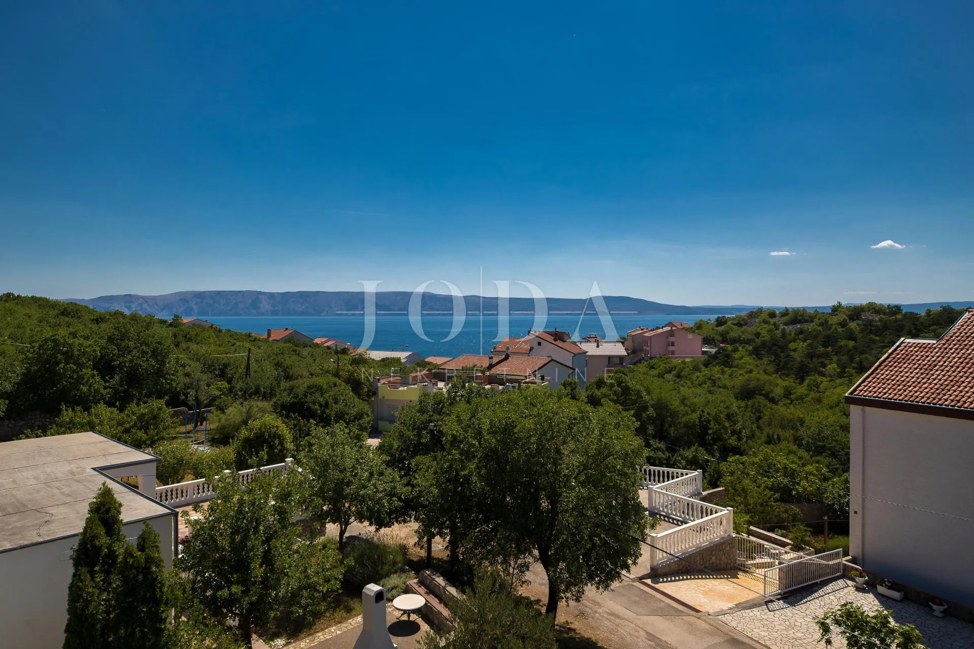 Klenovica, etaža kuće u roh-bau na drugom katu - cover