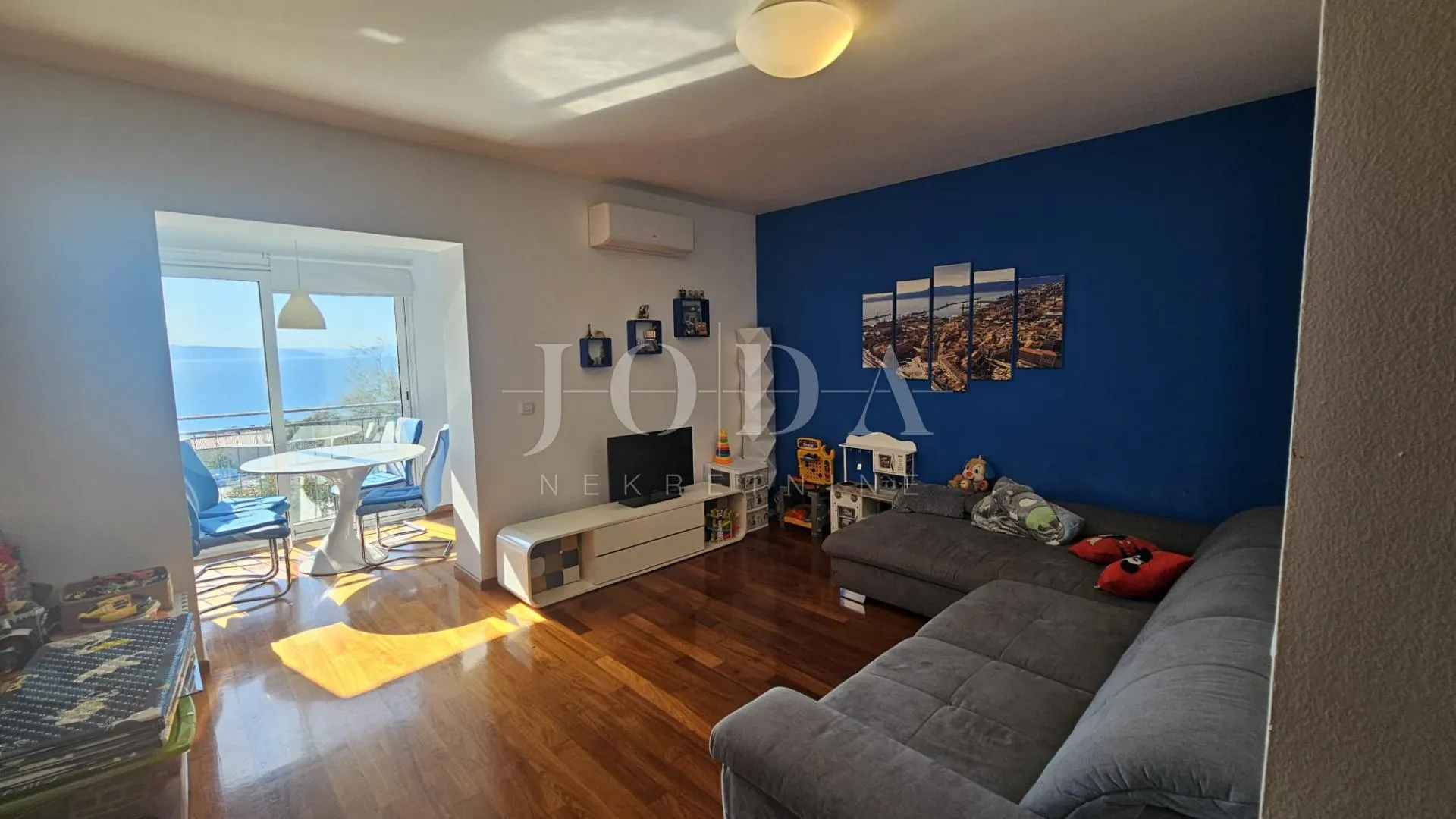 Kostrena odličan obiteljski stan - cover