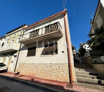 Crikvenica centar, na prodaju kuća blizu mora - cover
