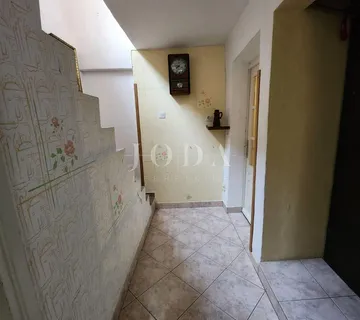 Dvojna kamena kuća za renovaciju, Vrbnik - otok Krk - cover