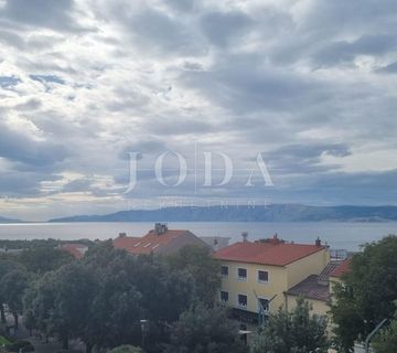 NOVI VINODOLSKI, stan u centru grada - cover