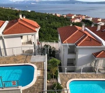 Crikvenica, moderan stan sa bazenom - cover