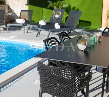 Luksuzni apartman u Malinskoj - cover