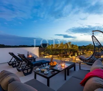 Luksuzna Villa s bazenom,općina Svetvinčenat - cover