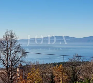 Hreljin teren sa panoramskim pogledom - cover