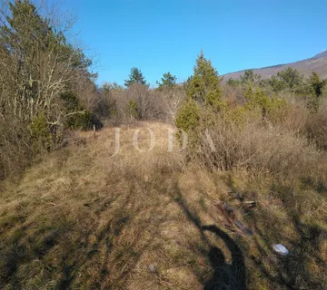 Građevinsko zemljište u mirnom okruženju,pogled Učka - cover