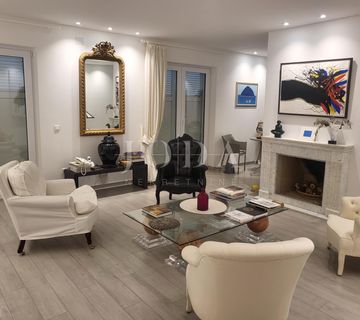 2 vile s bazenom + poslovni prostor na jednoj parceli od 2.700 m2 - cover