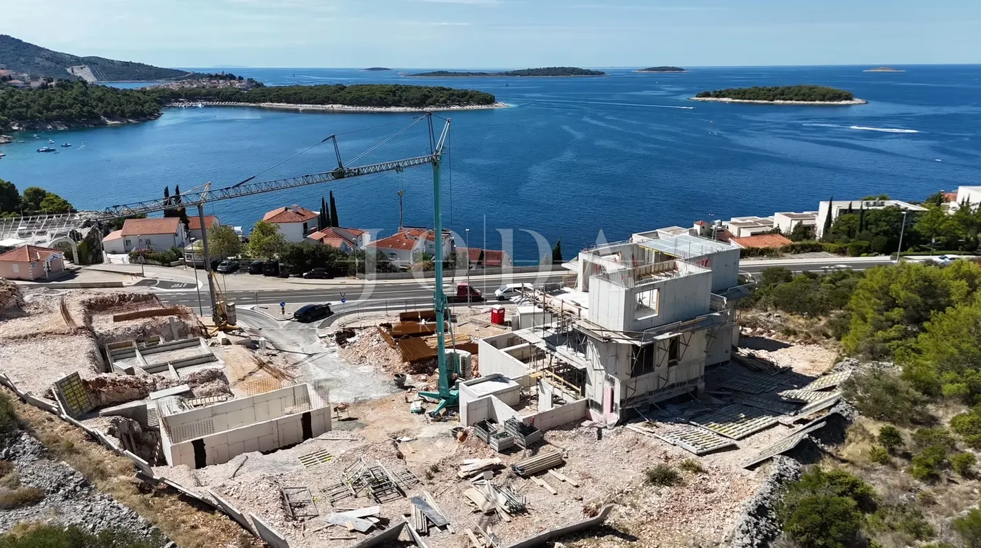 Primošten luksuzan apartman s pogledom na more - cover