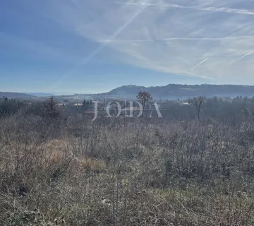 Labin, građevinsko zemljište u mirnom okruženju, u blizini grada - cover