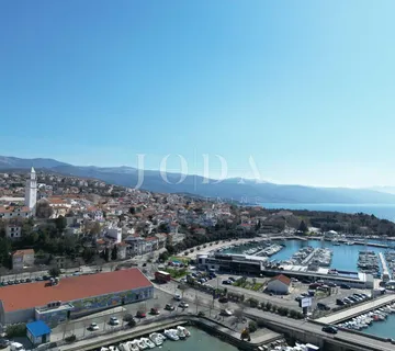 Novi Vindolski, stan 45m2, centar - Novi Vinodolski