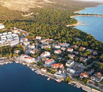 Savršen spoj luksuza i mora – novogradnja u Punta Šimunima - Šimuni, Pag
