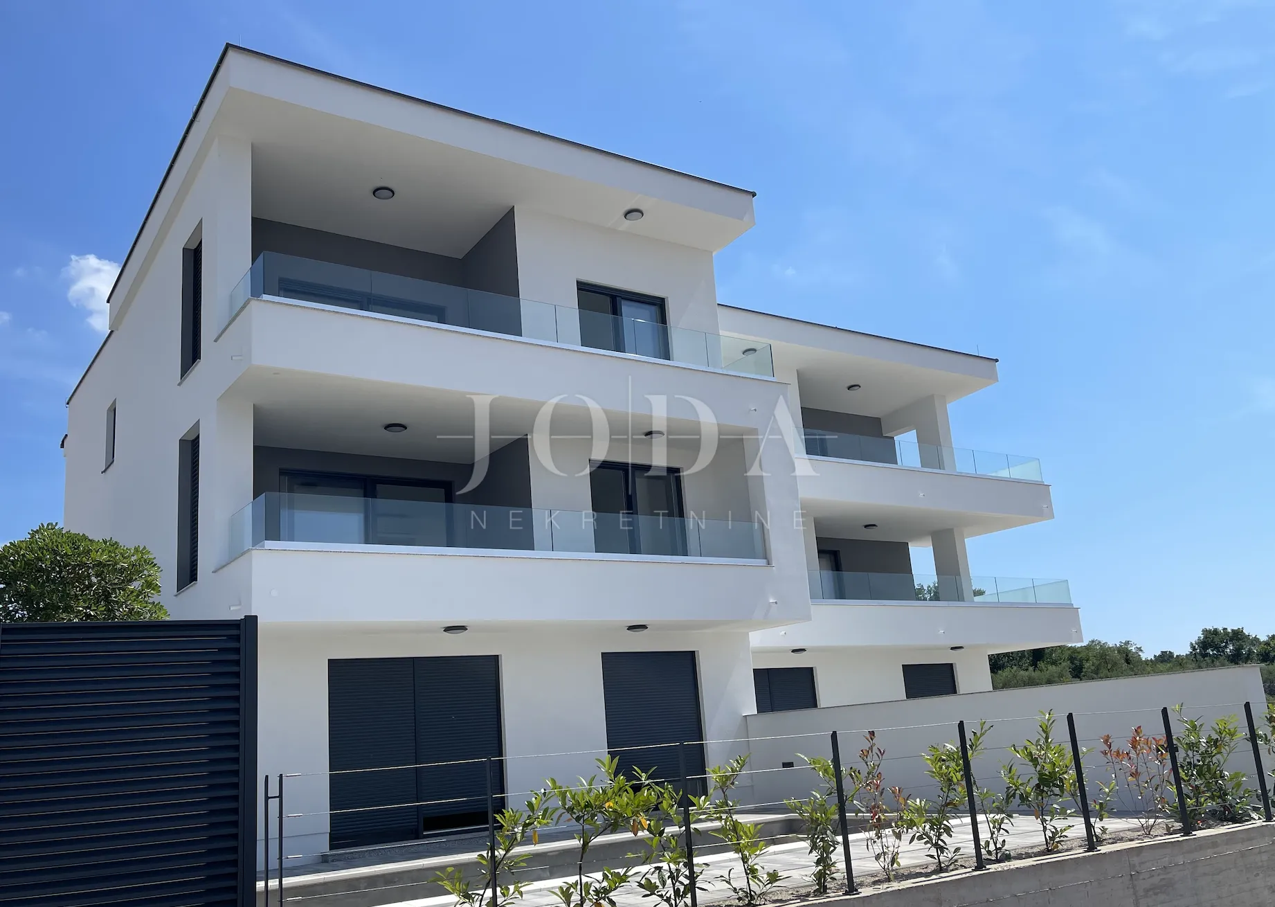 Malinska, odličan koncept apartmana, novogradnja - cover