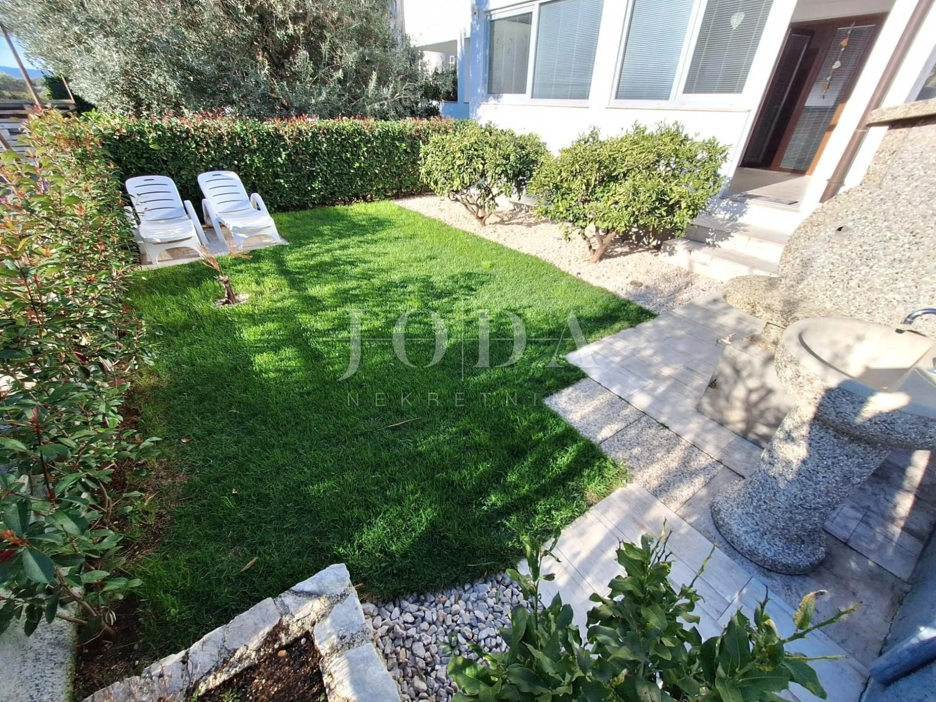 Grad Krk - odličan apartman s vrtom blizu plaže - cover