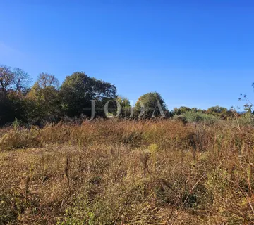 Okolica Malinske, Lijepo građevinsko zemljište na mirnoj lokaciji - cover