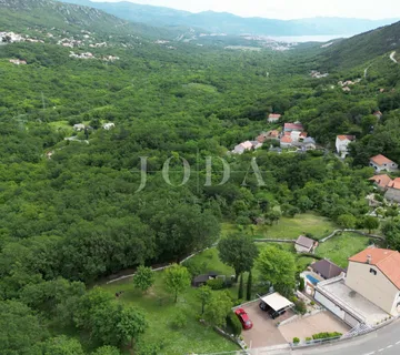 Kuća sa 3000m2 zemljišta - Bribir, Vinodolska općina