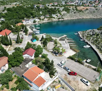 Cesarica kuća prvi red do mora - Cesarica, Karlobag