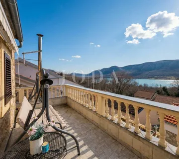 Tribalj, autohtona kuća sa pogledom na jezero - Tribalj, Vinodolska općina