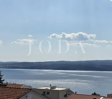 Apartman Dramalj 39,40 m² | pogled na more | parking | vrt | kompletno namješten | mirna lokacija - cover