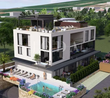 PETOSOBNI STAN S LOĐOM i KROVNOM TERASOM - cover