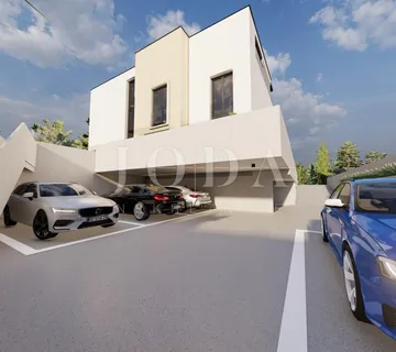 Grad Krk centar, ekskluzivan stan s vrtom i garažom! - cover