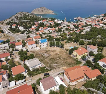 Zemljište s dozvolom 250m od mora - Sveti Juraj, Senj