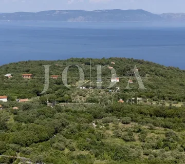 Atraktivno građevinsko zemljište sa prekrasnim pogledom na more,LABIN okolica