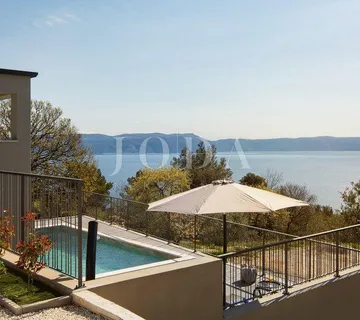 Labin, Villa sa prekrasnim pogledom na more