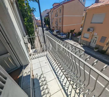 Stan u centru 35m2 100m od plaže - Crikvenica