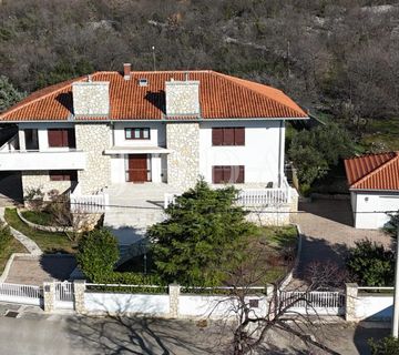 Jedinstvena kuća za život - cover